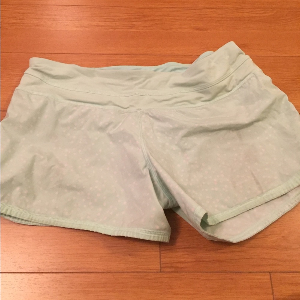 Mint Lululemon polka dot shorts!